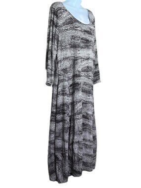 Truth + Style Midi Dress Black & White 3/4 Sleeve Scoop Neck Flowy & Comfy Sz XL